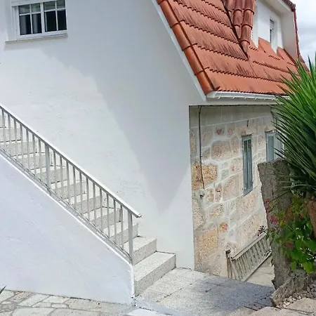 Eido Benito מונדאריז