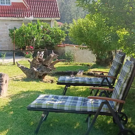 Eido Benito Сasa de vacaciones Mondariz